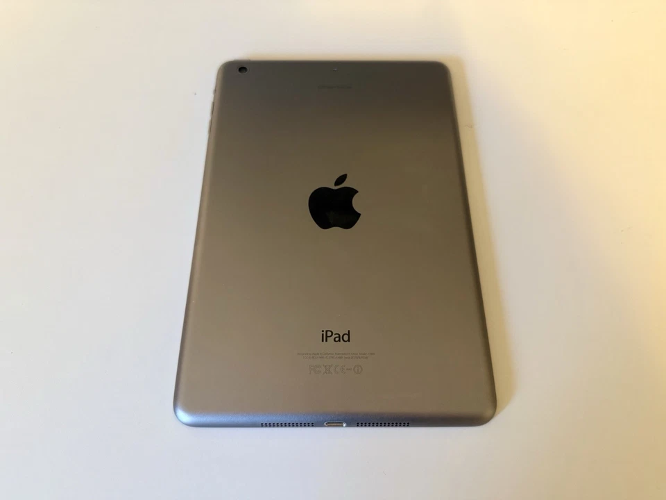 Apple iPad Mini 2 16GB Space Gray ME276LL/A Wifi only - Excellent condition - Image 2 of 4