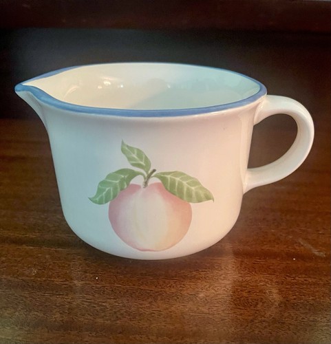 Vintage Pfatzgraff Hopscotch Fruit Design Stoneware Gravy Boat No Underplate - Picture 3 of 5