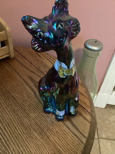 Fenton 11"T Amethyst Carnival Glass Alley Cat w/Bow Tie