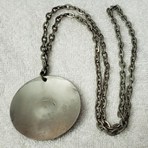 Vintage Pewter Tone Modernist Pendant Purple Arcylic & 26" Necklace Chain TIN - Picture 3 of 5