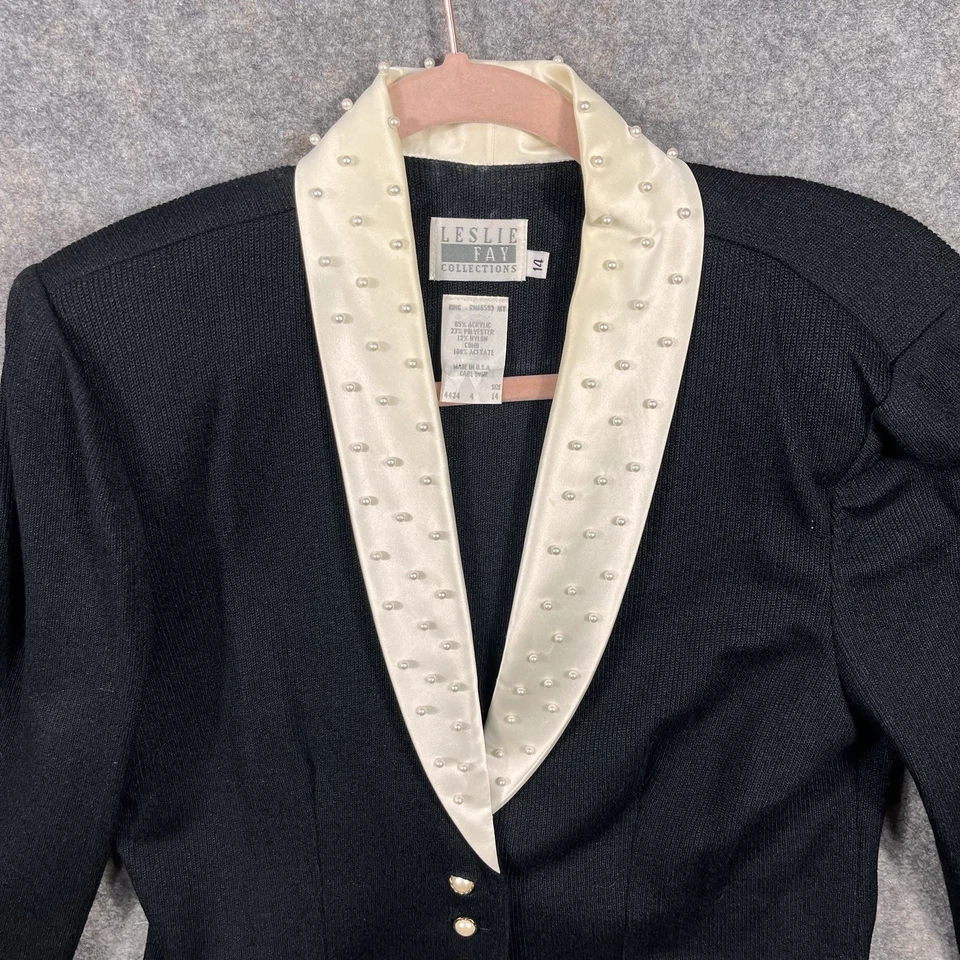 Blazer tejido Leslie Fay vintage talla 14 negro marfil perla cuello satinado EE. UU. Foto 2 de 4
