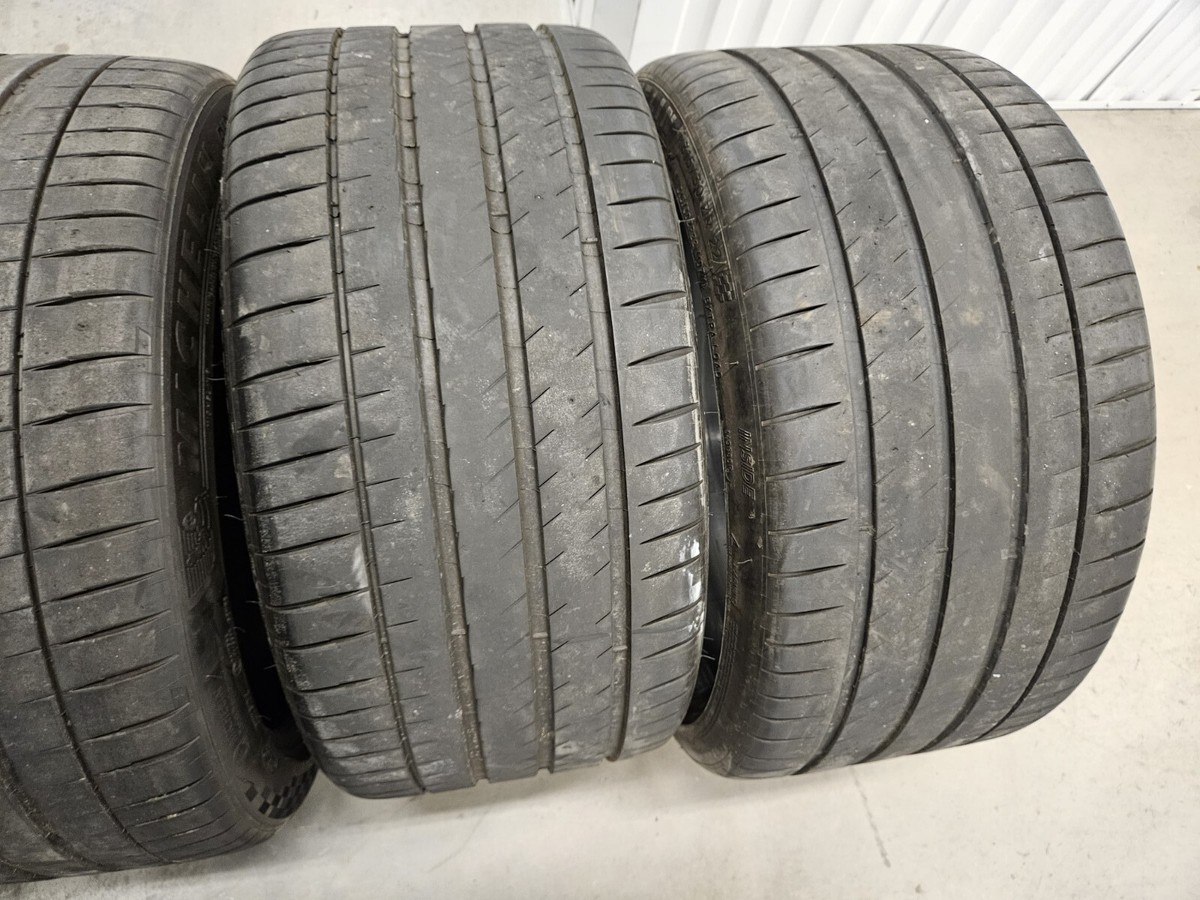 2) 295/35 21 Michelin Pilot Sport 4s & (2) 315 30 22 tires Bmw X5m