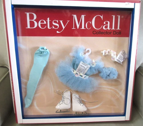 Tonner 14" BETSY McCALL Ice Skating Outfit  PERFECT 10  Mint in Box w Shipper