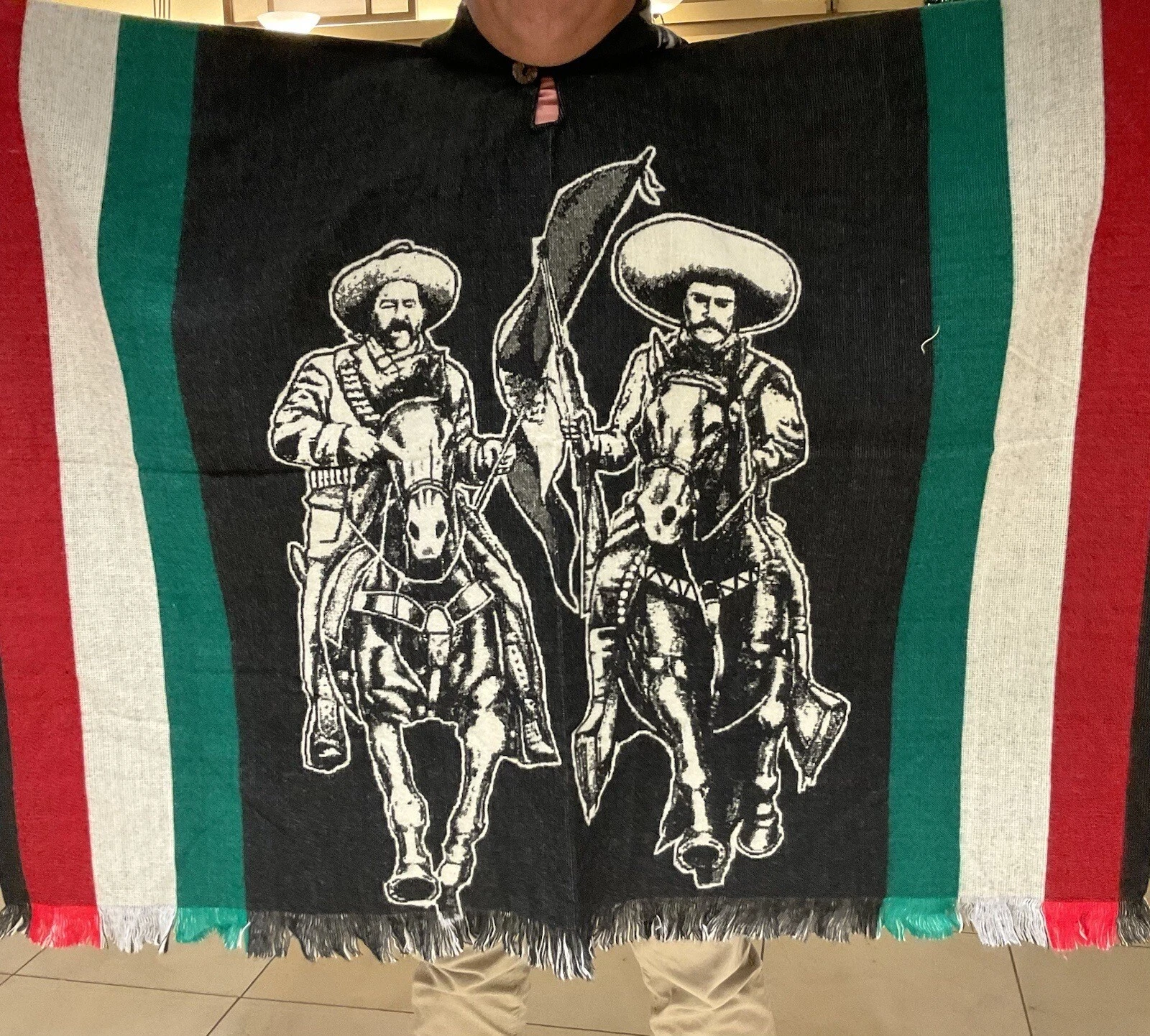 HANDMADE ALPACA WOOL PONCHO, Emiliano Zapata & Pancho Villa, Super Soft And Warm