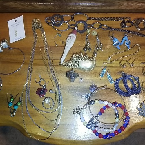Vintage To Now Costume Jewelry Cleanout Lot Mix Necklace Earrings