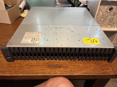NetApp NAJ-1001 Disk Array Controller 24 Caddies 2x PSU 2x IOM6 Controller Cards