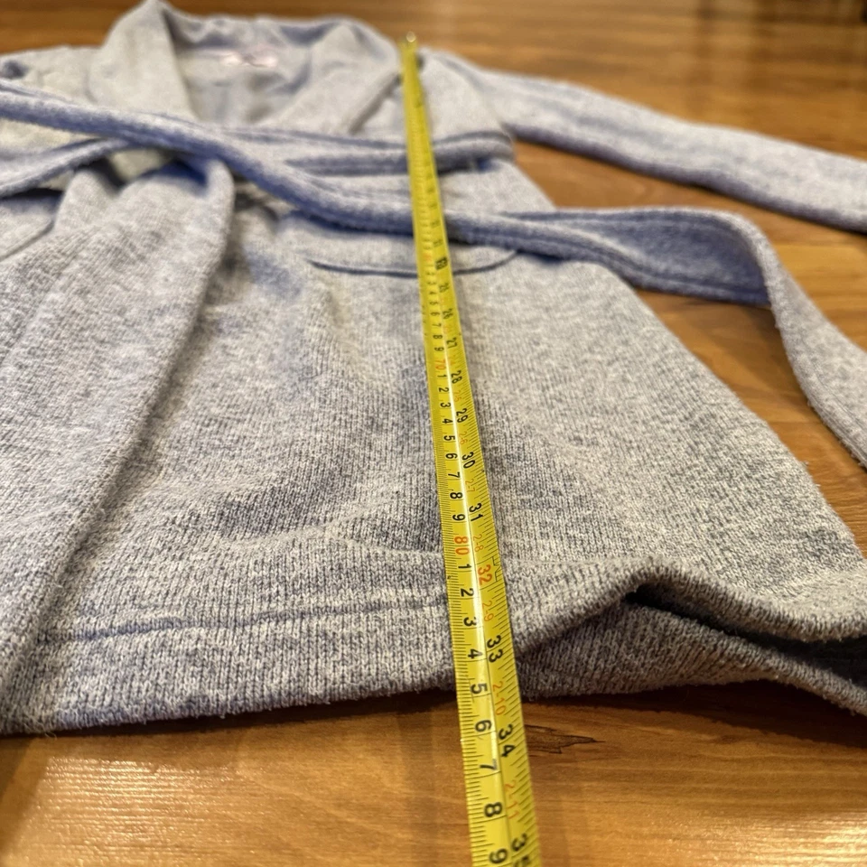 Bata de tela de rizo Victoria’s Secret gris talla mediana suave cálida con cinturón Foto 4 de 4