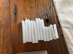 Chime /Spell Candles in white