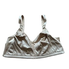 Bali 3820 Beige Bra Wire Free Full Coverage Comfort Support Women's Size 40 D