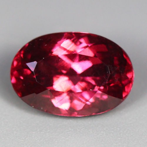 2.23 CTS_WOW_AMAZING TOP LUSTER_100 % NATURAL UNHEATED RHODOLITE GARNET_SRILANKA - Picture 1 of 3