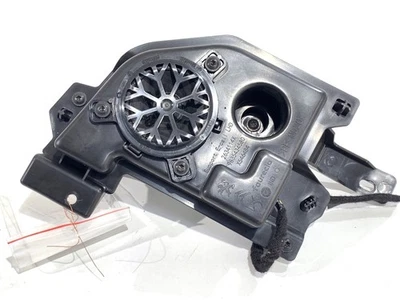 Haut-parleur Faurecia 2634114X 9835434580 PEUGEOT 308 SW III 1 pièce - Photo 1/4