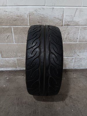 1x P245/35R19 Yokohama Advan Neova AD08R 9/32 89 W Used Tire 2453519