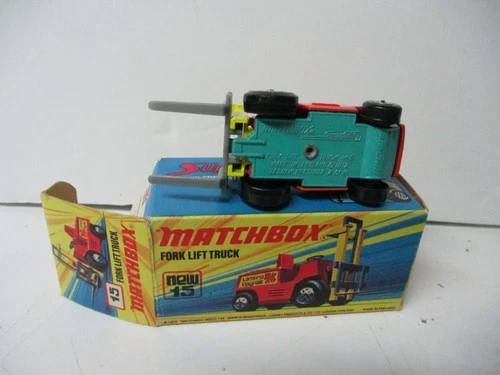 Matchbox Lesney Superfast SF15 Fork Lift- red, MINT GREEN BASE, boxed