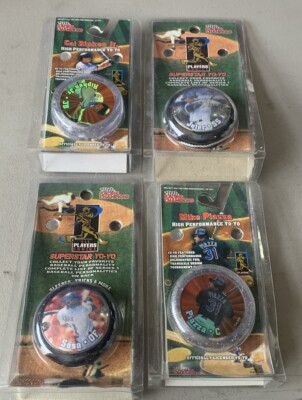 4 Vintage MLB YoYo s. Cal Ripken Jr, Mike Piazza, Sammy Sosa, Derek Jeter