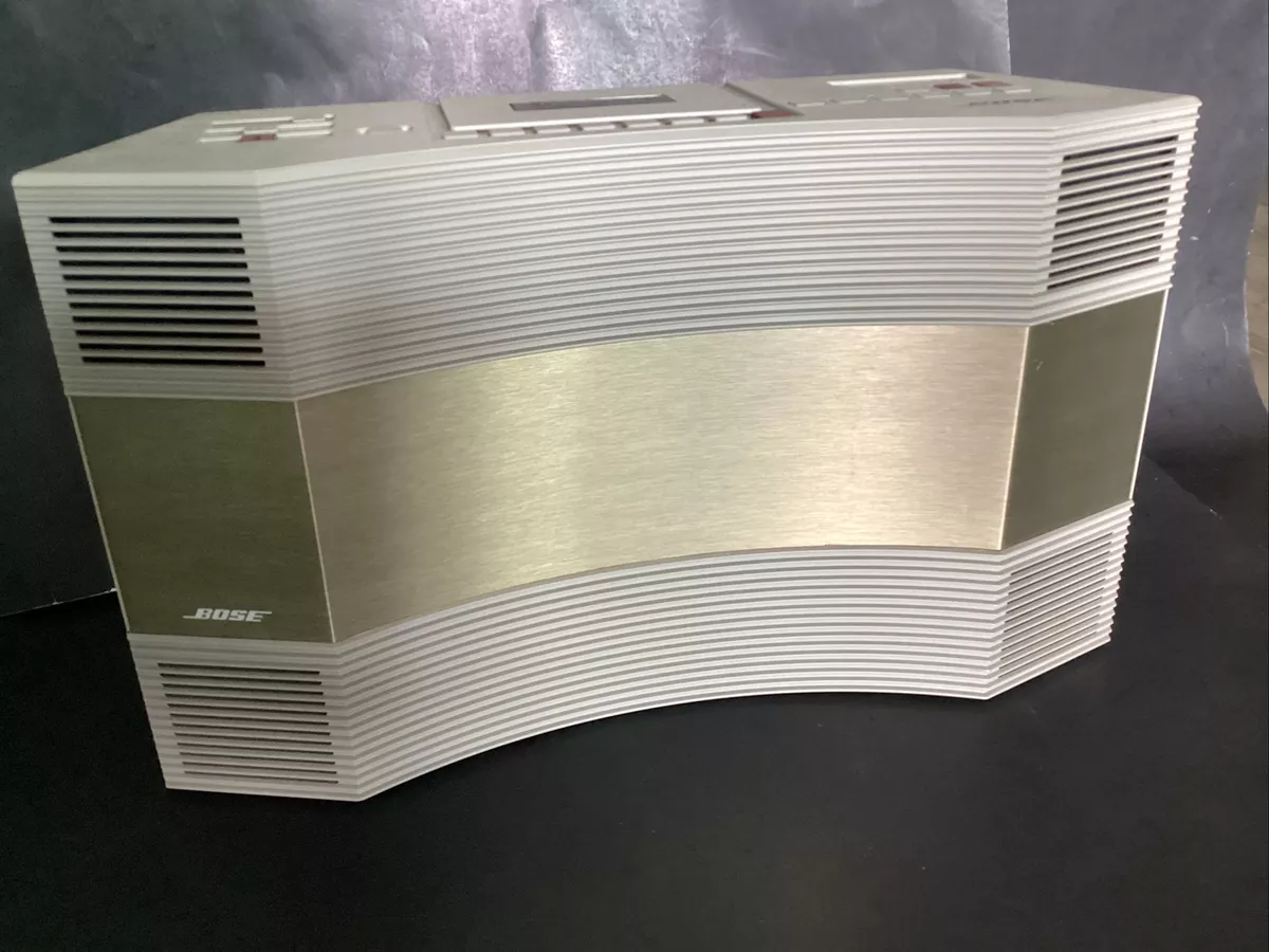 Bose Acoustic Wave Stereo Music System AW-1 AM/FM Radio Cassette ,great sound