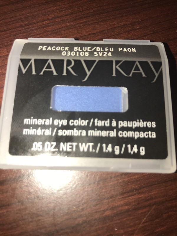 MARY KAY MINERAL Eye Shadow COLOR ~ Peacock Blue ~ DISCONTINUED ~ Ships FREE