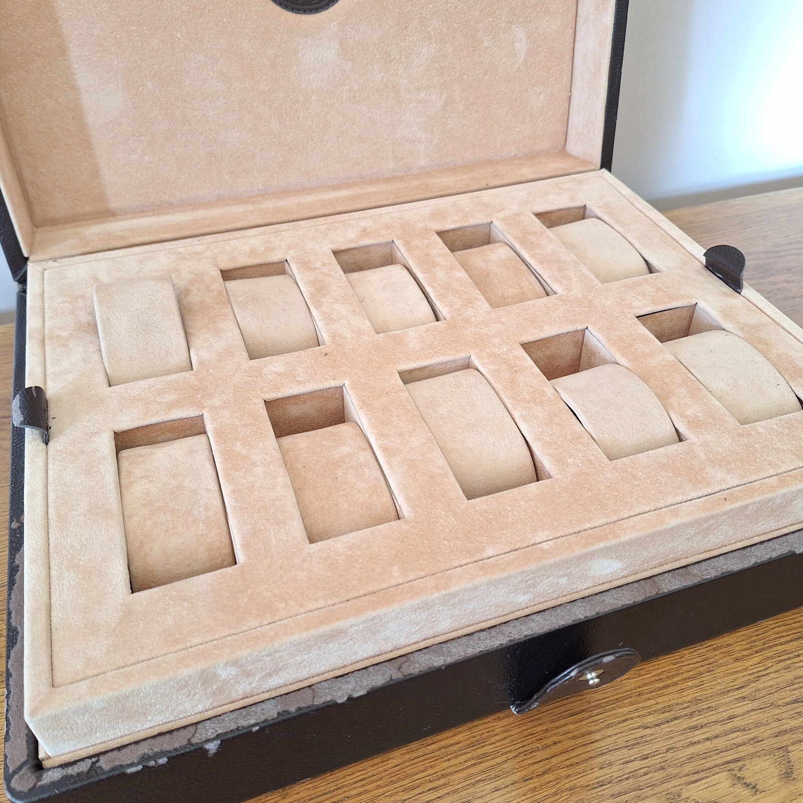 Omega Constellation vintage 1970s collectors rare watch box image 8