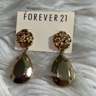 Forever 21 gold flower teardrop stud earrings