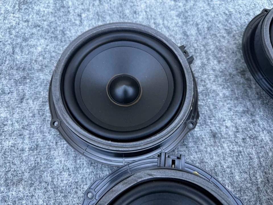 MERIDIAN DOOR SPEAKER TWEETER SET JAGUAR XF XFR OEM (2009-2015) - Image 3 of 4