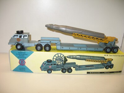 France Jouets FJ camion Pacific porte fusée US ancien original