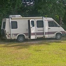 1983 Winnebago RV Camp