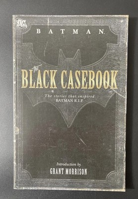 Batman: The Black Casebook DC Comics Grant Morrison Batman R.I.P