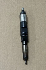 Fuel Injector RE529117 For John Deere thumbnail 1