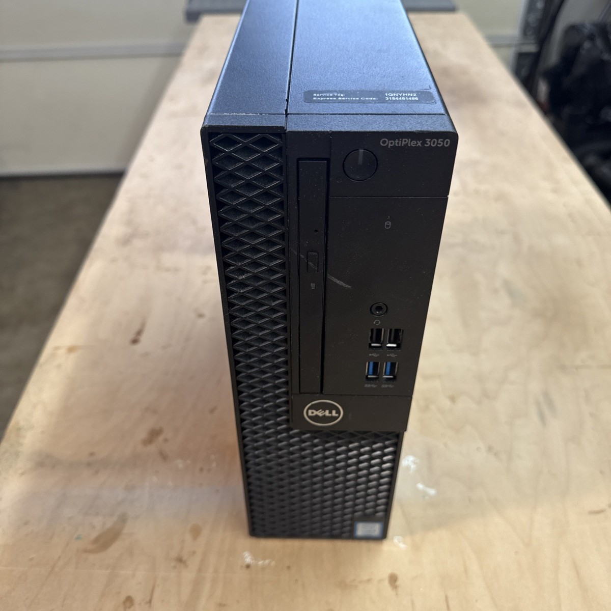 Dell OptiPlex 3050 SFF Intel Core i5-7500 3.4GHz 8GB RAM No HDD No