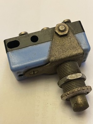Taster DKW Opel BMW Ford DB Youngtimer Ford Oldtimer Garagenfund  VW, Microflex