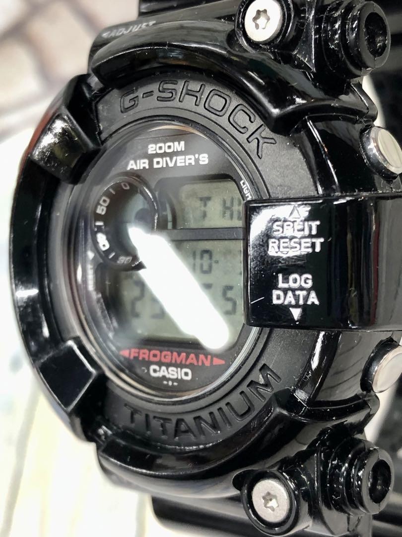 CASIO G-SHOCK　DW-8200Z-1T　メン・イン・ブラック カシオ G-SHOCK 初代メン・イン・ブラック フロッグマン DW-8200Z-1T