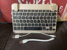 Brydge BRY5103-001 Aluminum Keyboard Gold for IPad mini 4 & 5 + Cords