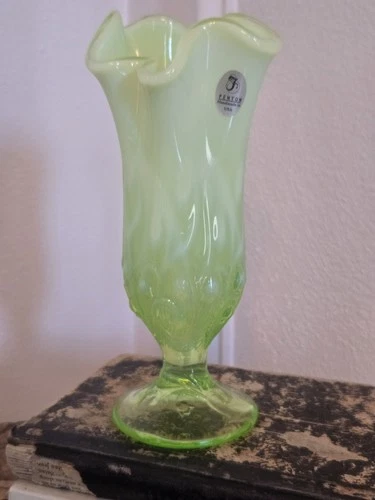 Vintage Fenton Glass Lily of Valley Pattern Vase w/ Uranium Glass UV Reactive!!