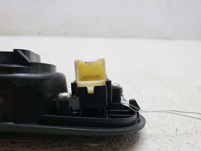 2010 MAZDA CX-7 FRONT RIGHT INTERIOR DOOR HANDLE EH44-58-330A-02 - Imagem 3 de 4