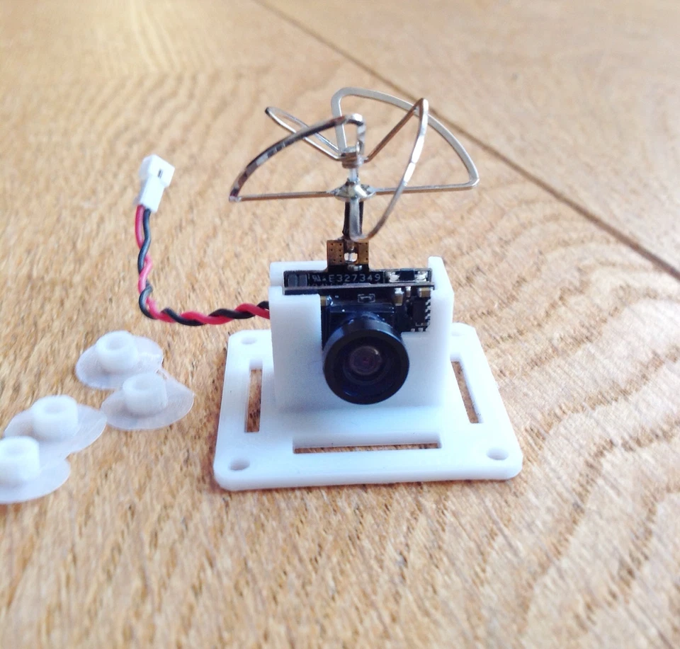 Kamera Frame Mount Halterung Für Eachine TX02 TX01 FPV Kamera 30,5mm Lochabstand - Bild 3 von 4