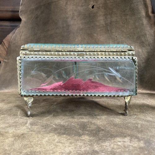 Vintage Casket Jewelry Triangular Box Faceted Glass w/ Brass . - Picture 4 of 22
