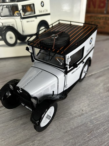 Autoart Millenium BMW 3/15 PS Teile in Eile 1:18 w/ Box & Packaging RARE Find - Picture 4 of 13