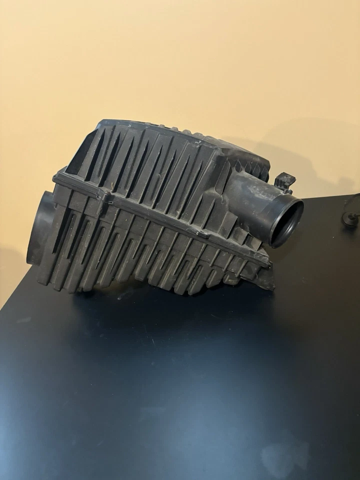 Chevrolet Traverse 2018-2023 3,6 L filtro de admisión filtro caja OEM Foto 2 de 4