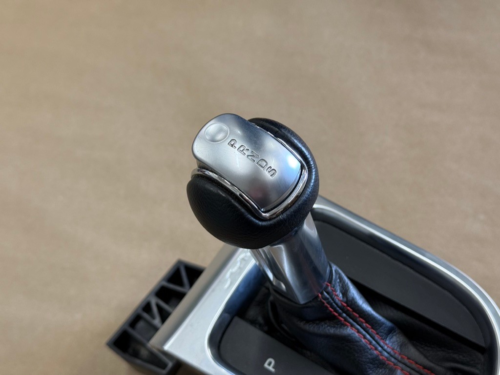 2018-2023 Ford Mustang GT 5.0 10R80 Auto Shifter Assembly 