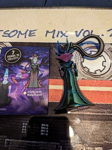 Iridescent Maleficent Disney Chibi In Motion Bag Clip - Picture 2 of 2