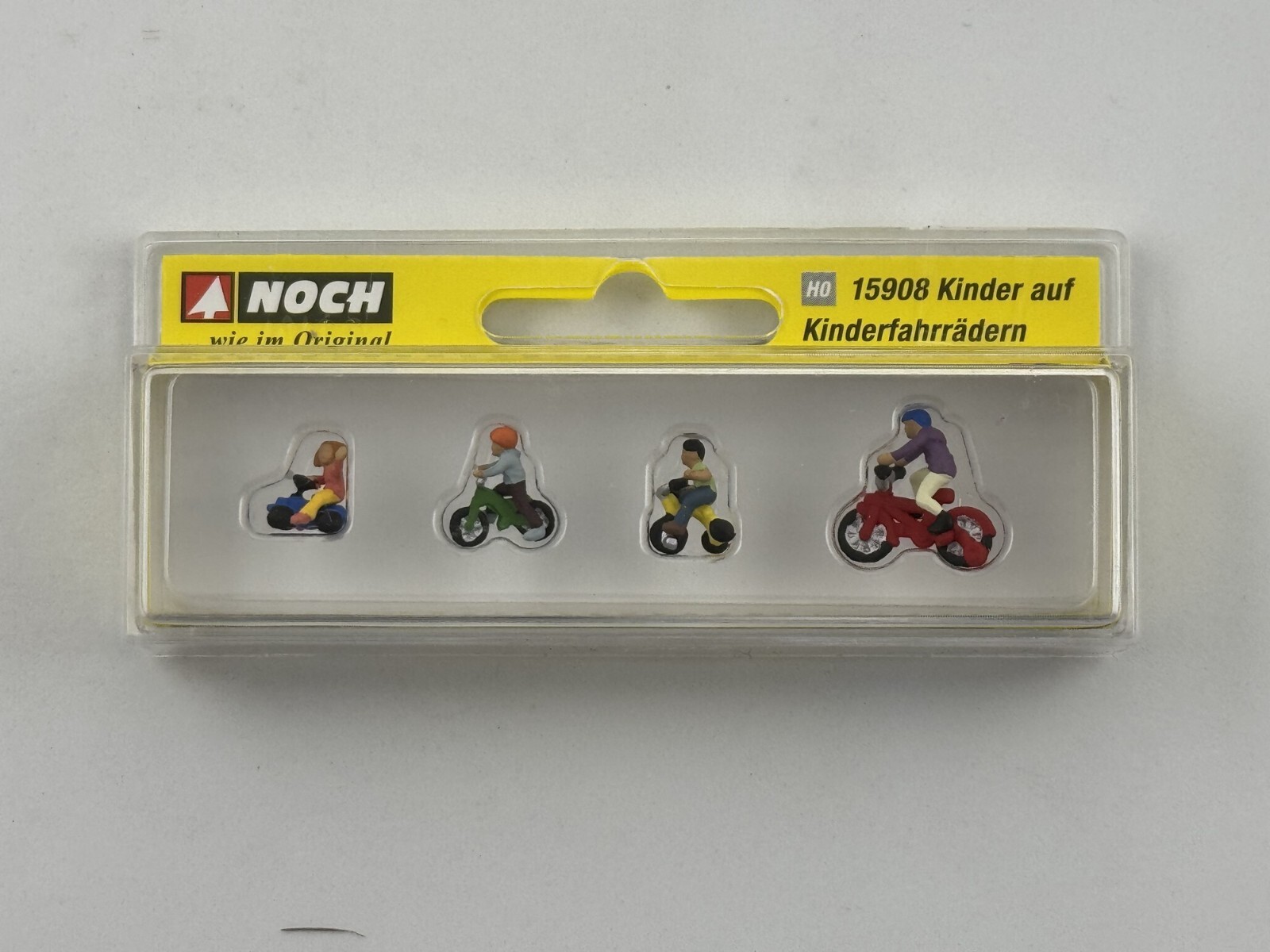 Noch Children on Bicycles H0 15908 modellismo