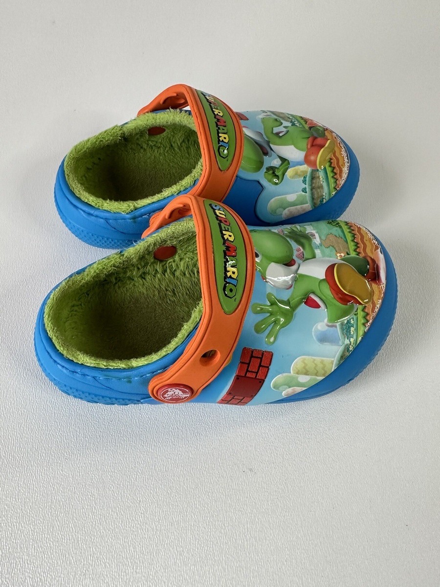 ヨッシー Crocs Fun Lab Super Mario Nintendo Yoshi Clog Childrens Size