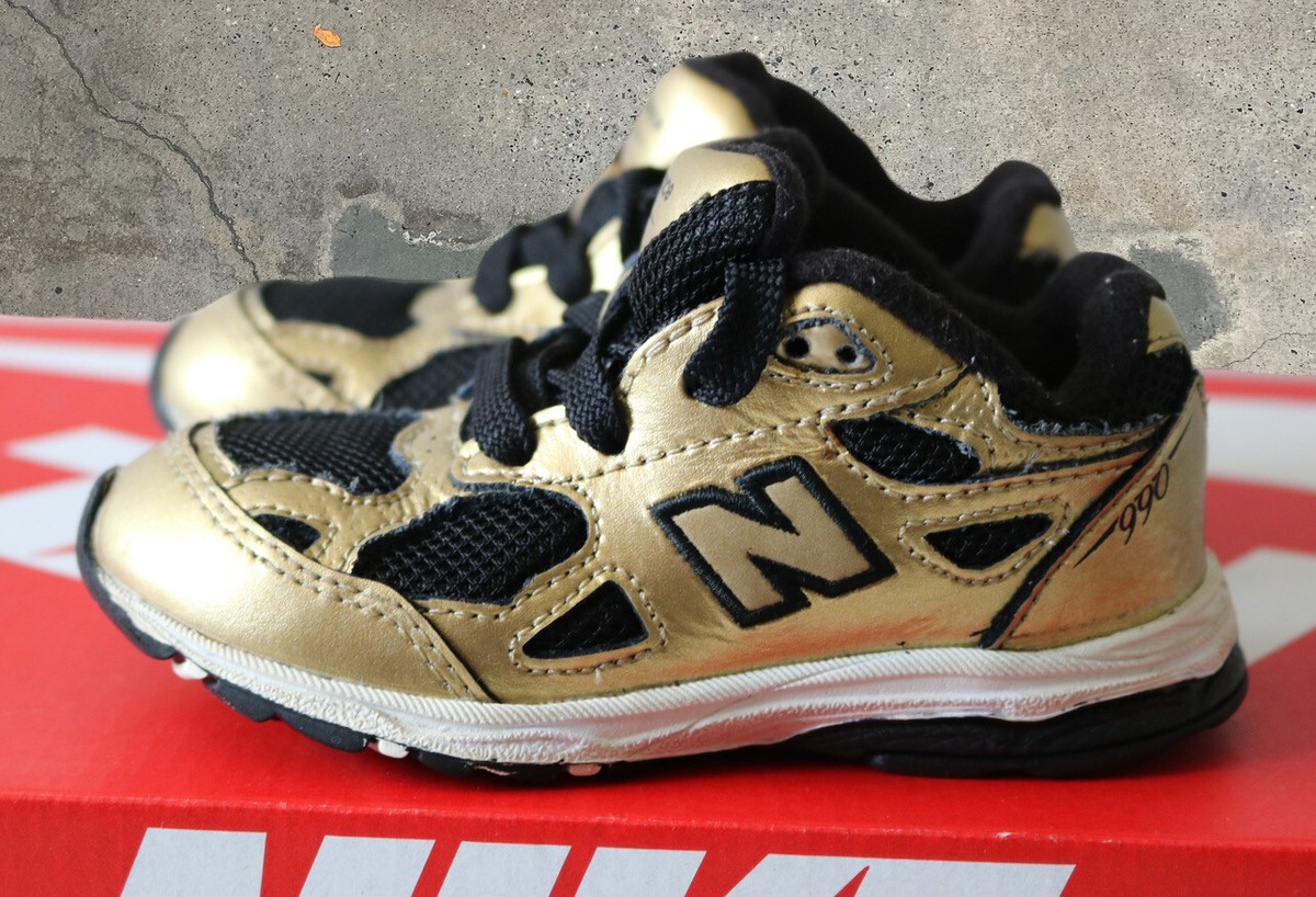 New Balance 990 V4 Kids Sneakers Size 8C KJ990AUI Metallic