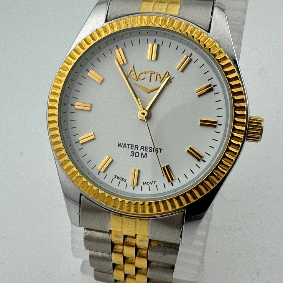 Antigo Relógio de Quartzo Suíço Feminino Activa 30m Moldura Canelada Tom Duplo Nova Bateria 6.5" - Imagem 2 de 4