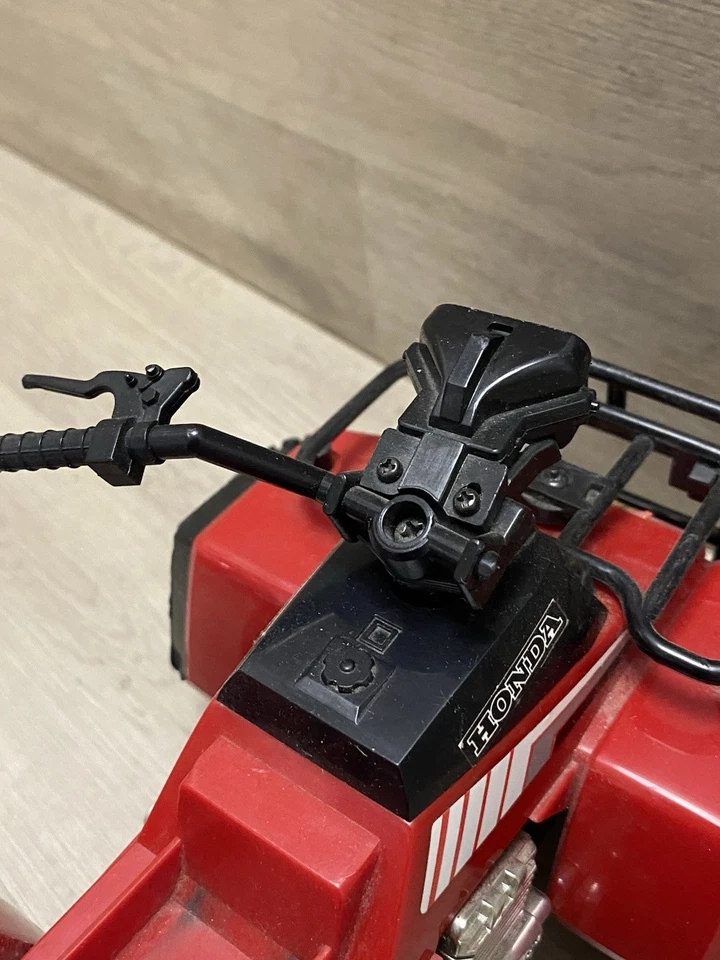 Shinsei Honda 4Trax Radio Controlled Vehicle Only Parts/Repair - Image 3 of 4