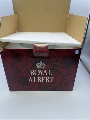 Royal Albert Old Country Roses Tea Set - teapot, sugar  bowl & creamer