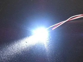 Juego LED Blanco 5mm para Coches RC, 2 Luces, Compatible con LED-01/06 Nuevo Japón BB8 Foto 2 de 2