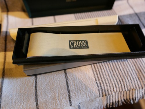 TWO CROSS EMPTY PEN BOXES - Picture 6 of 8