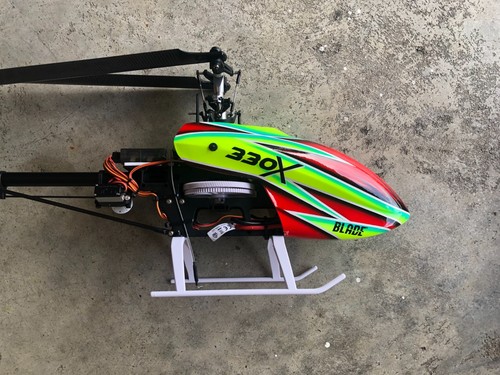 Blade 330X BNF Flybarless Electric Collective Pitch Helicopter BLH4050 - Picture 11 of 24