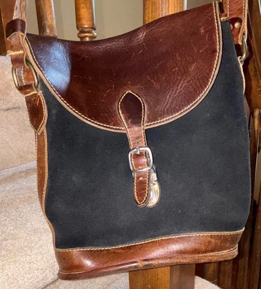 Late,1980’sROOTS Of CANADA 2-ToneLeatherPurse. Retired.RARE!EXCELLENT! Org.Owner - Image 3 of 4