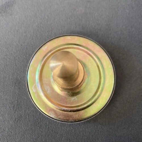 JONES STEPHENS J40-703  Thermometer 2-1/2” Dial, CBM 30-250F/0-120C, 1/2” NPT - Picture 3 of 4